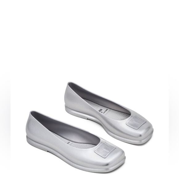 Marc Jacobs Silver flats 39 - Picture 2 of 9